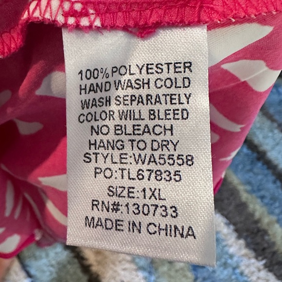 Umgee Pink and White Blouse - Picture 4 of 4